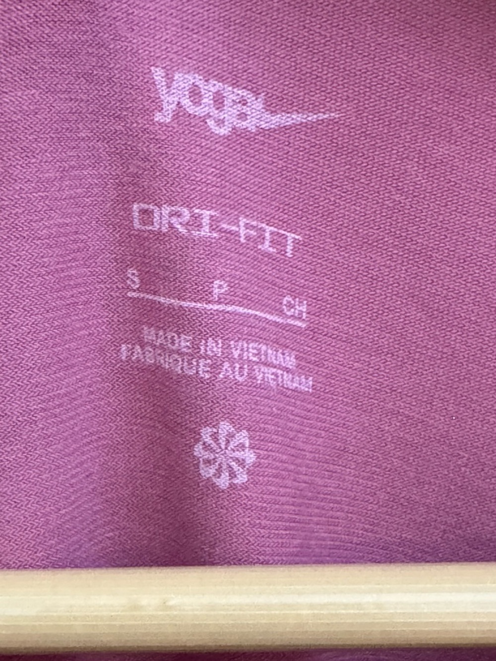 NIKE Yoga - NWT Pink Dri-Fit Long Sleeve Shirt - Size S - Picture 3 of 11